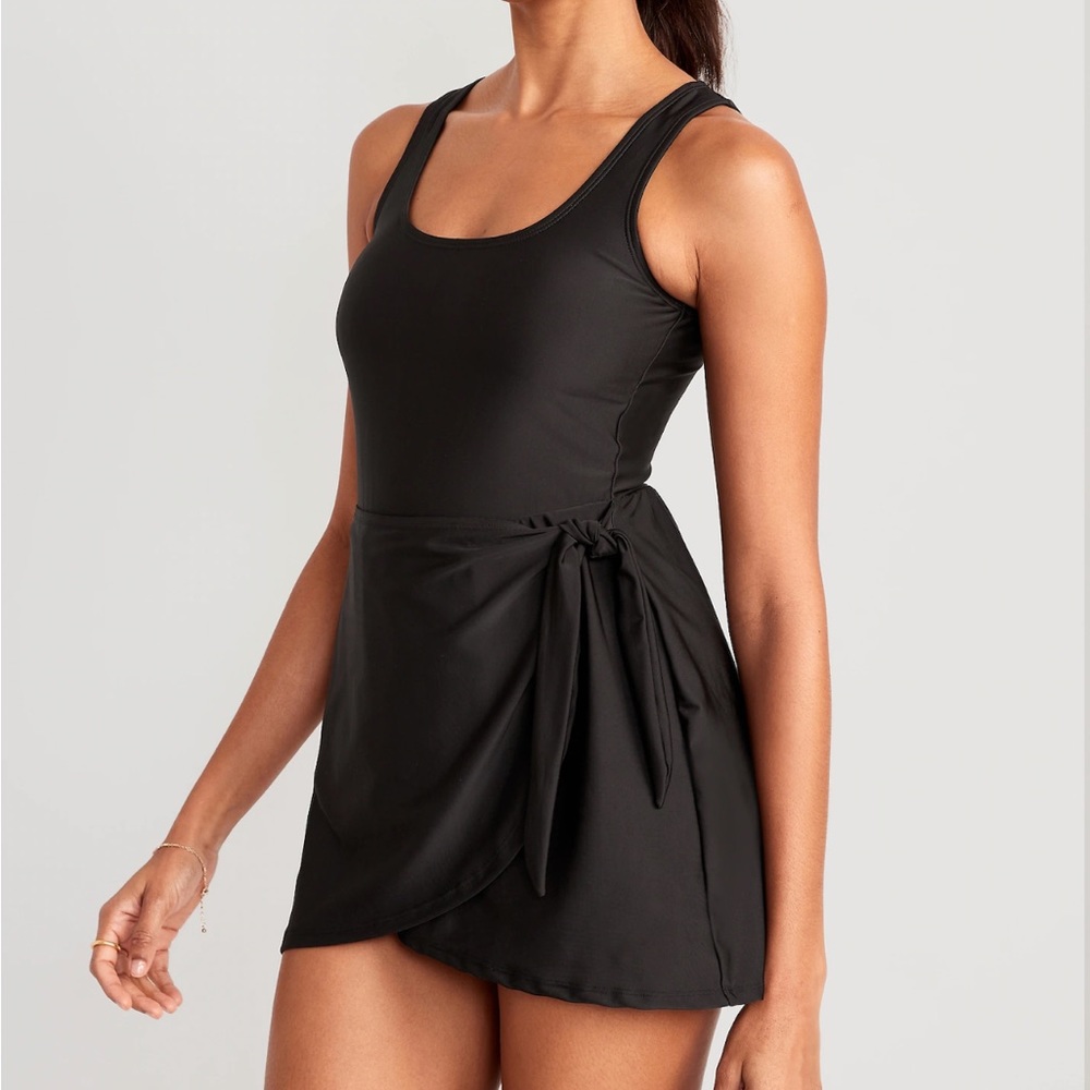 Old Navy Black Medium Wrap-Front Swimsuit Dress for Women